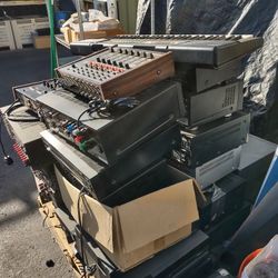 Stereo Equipment, Amplifiers