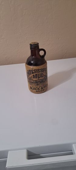 Collectible Mississippi Mud Bottle. 
