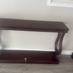 Entrance Table