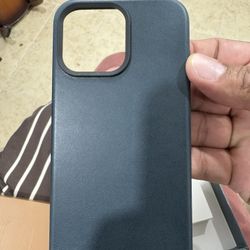 IPhone 15 pro Max Leather Case 