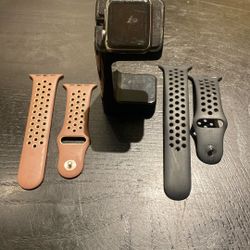 Apple Watch Series 1 With 2 Bands & Watch Stand 