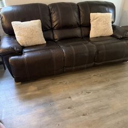 Electric Reclining Couch