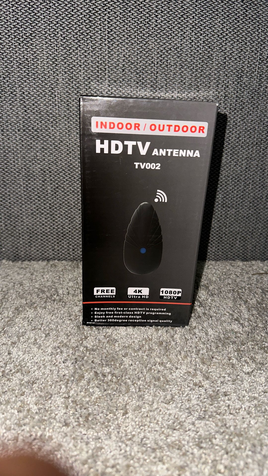 Digital HDTV Antenna (NEW IN BOX)