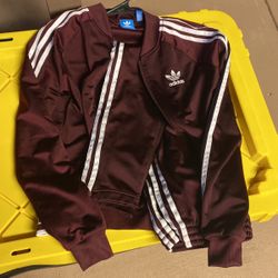 Womens Adidas Set Sz Small 