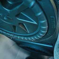 2 kicker 12s and amp 1 channel mono block