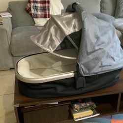 Uppababy Bassinet For Stroller Like New