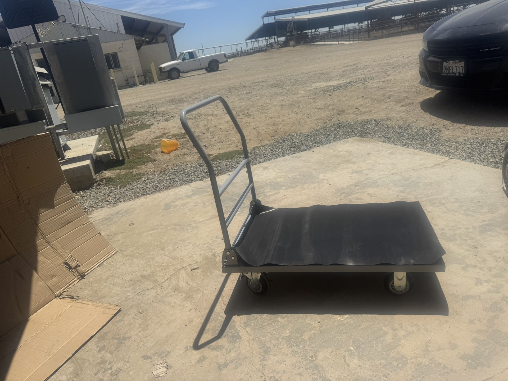 Rolling cart