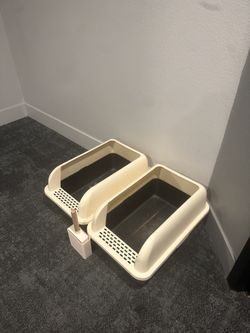 XL Litter Boxes with Scooper