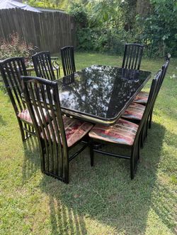 8 Seat Table