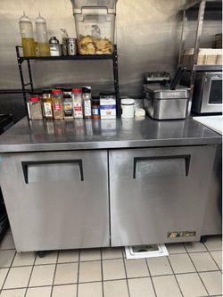 FREE True TWT —48" Undercounter Refrigerator AS-IS NON WORKING