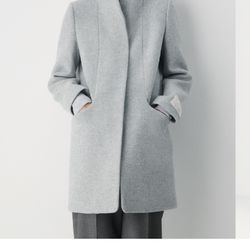 NWOT Aritzia The Cocoon Coat-Small