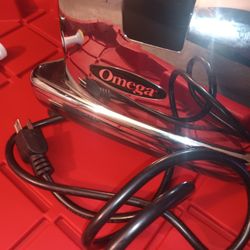 Omega Juicer 