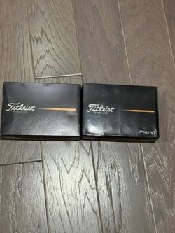 12 NEW TITLEIST PROV1 Pro V1 Golf Balls 1 Dozen WHITE in BOX