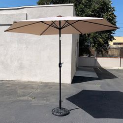(NEW) $70 Patio Umbrella Set (10 FT Umbrella and 26lbs Weight Base) Tilt Crank, Outdoor Garden Market