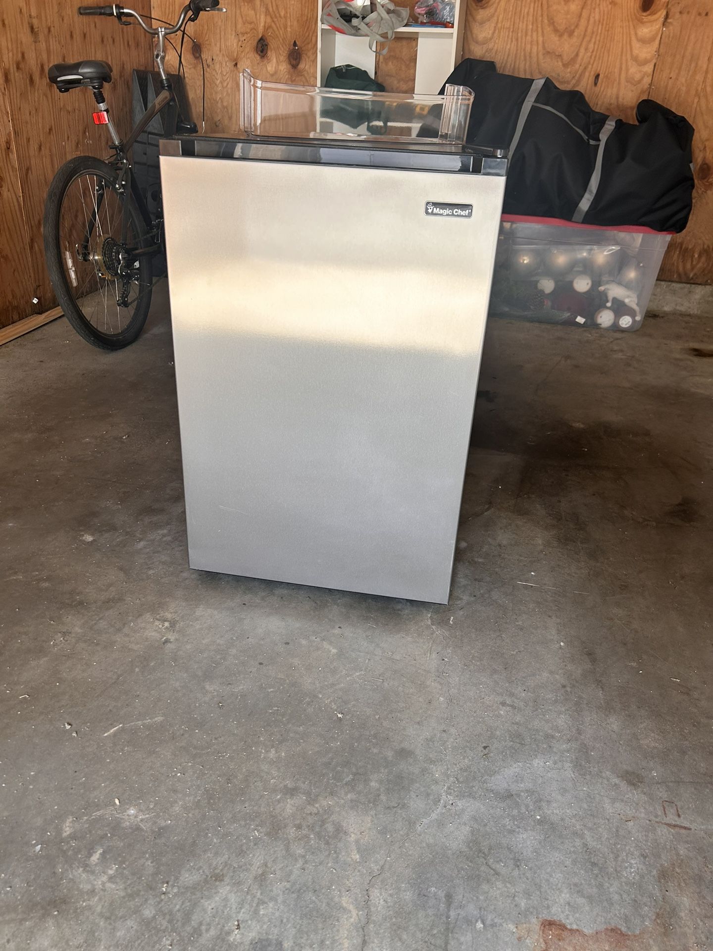 Mini Fridge