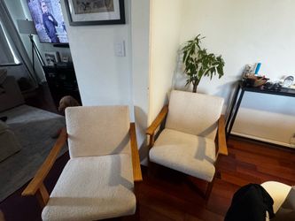Arm chair