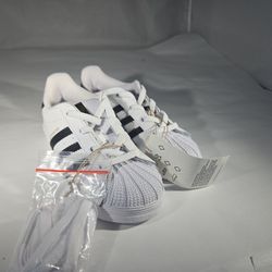 Brand New Adidas Superstar – Kids Size 10K ✨