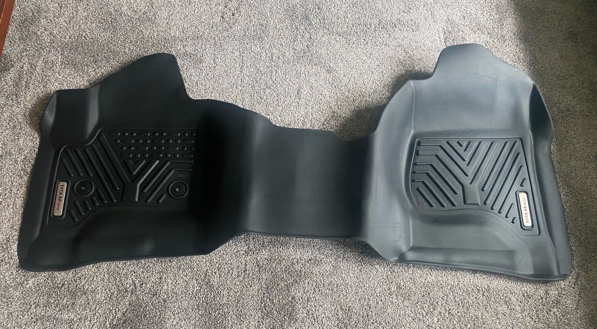 Chevy/GMC Silverado Sierra 1(contact info removed)-3500 1st row floor liner