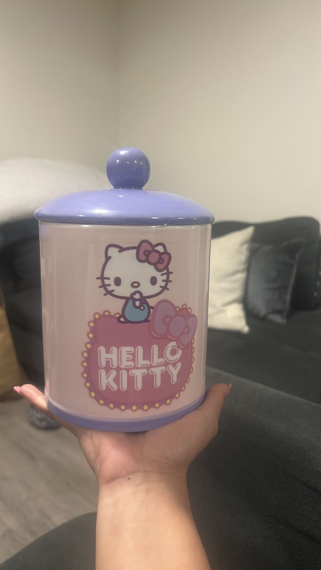 Hello kitty large jars