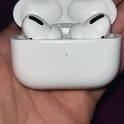 AirPod Pros