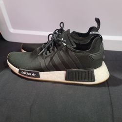 Adidas NMD_R1 Primeblue 'Black Gum'