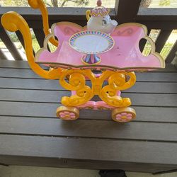 Bell Tea Carrt  Missing  Accessories.  