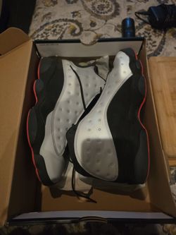Air Jordan retro 13 reflective silver size 10.5