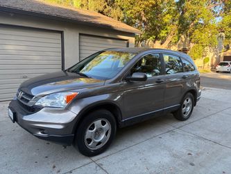 2010 Honda CRV runs and drives great! With 111,000 miles