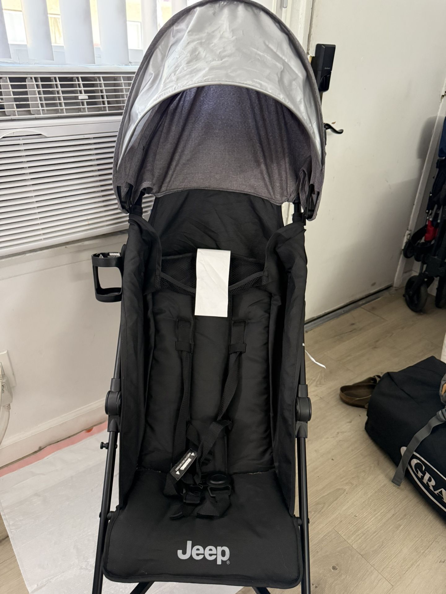 Jeep PowerGlyde Stroller – Black, Like New!