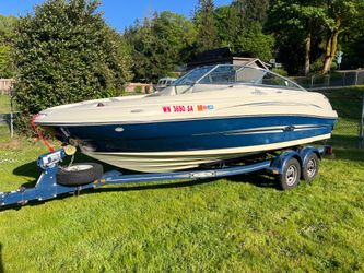 2007 Sea Ray Sundeck 200