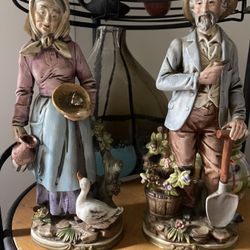 Ardco Fine Quality Farmers Old Man And Woman 