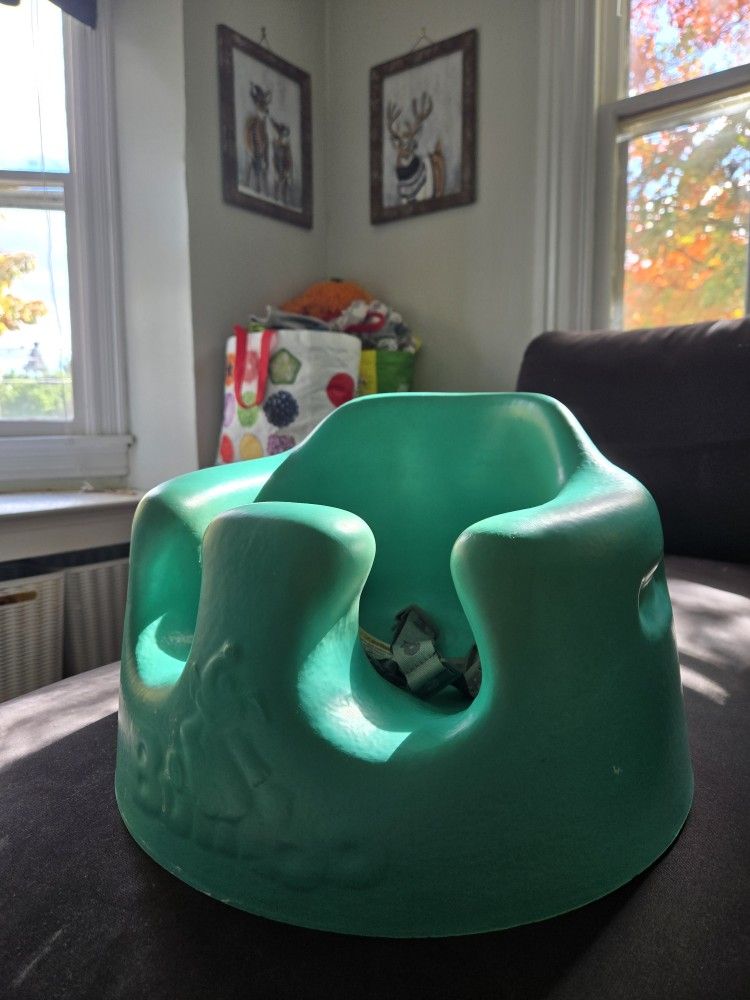 Bumbo Floor Seat