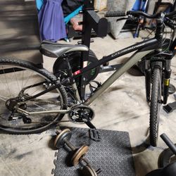 Specialized Crosstrail Small Frame