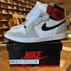 New Jordan 1 Light Smoke Grey Size 9 