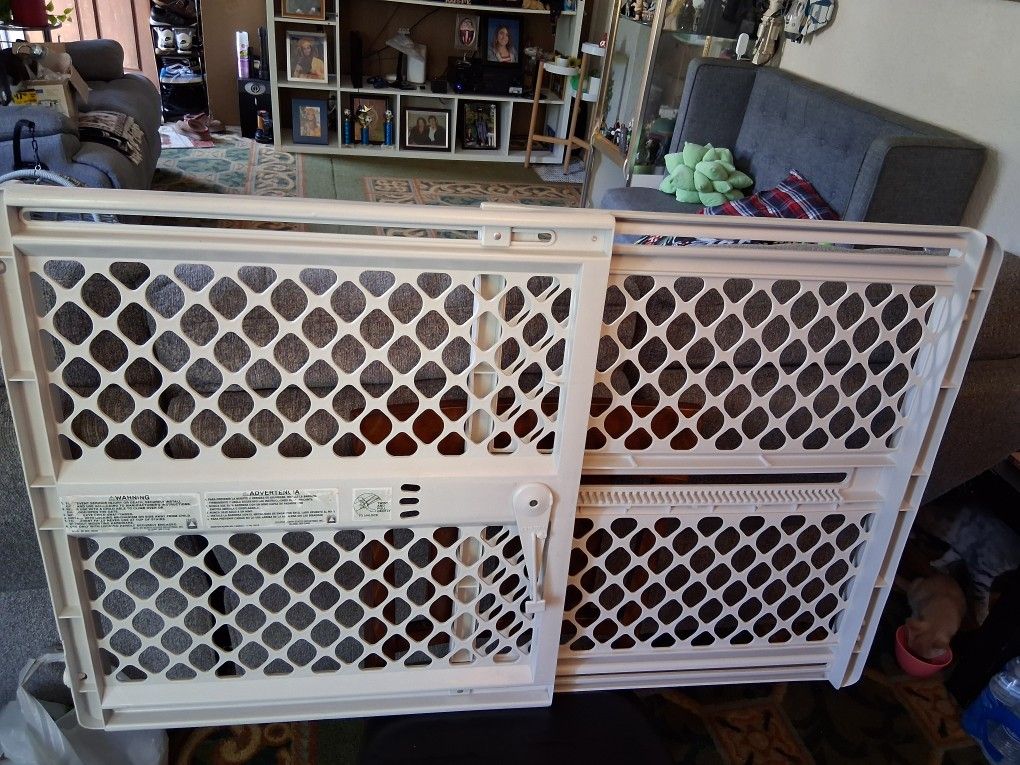 Pet Gate
