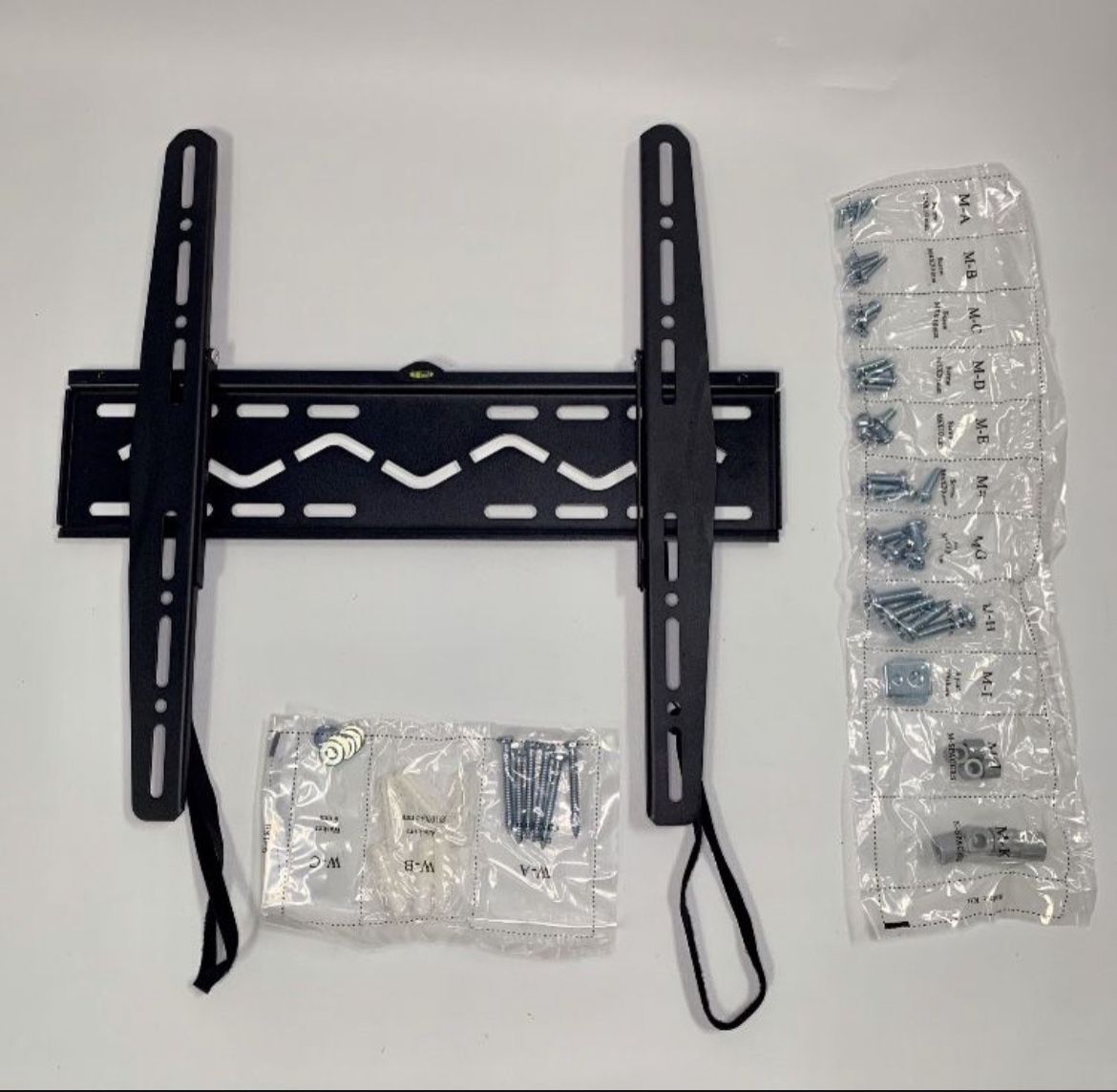  Universal 23” - 42” TV Wall Mount TV Bracket