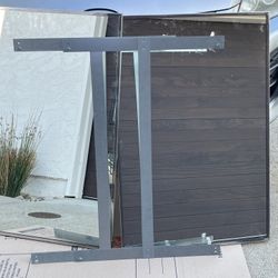 (2) Commercial Bathroom Mirrors 2’x3’ w/Mounting Brackets