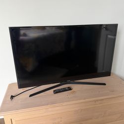 40in Samsung  Smart TV