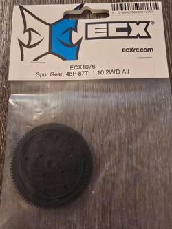 Spur gear
