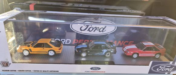M2 Machines Walmart Exclusive Ford Performance Mustang 3 Pack Set!!