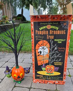 Halloween Pumpkin Ornament Tree