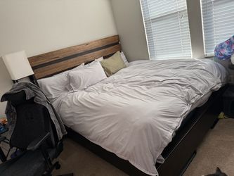 King size mattress & frame