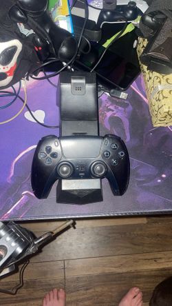 Ps5 Controller And charging dock