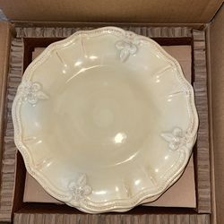 Dinnerware 