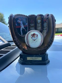 Mike Trout Angles hand glove #27