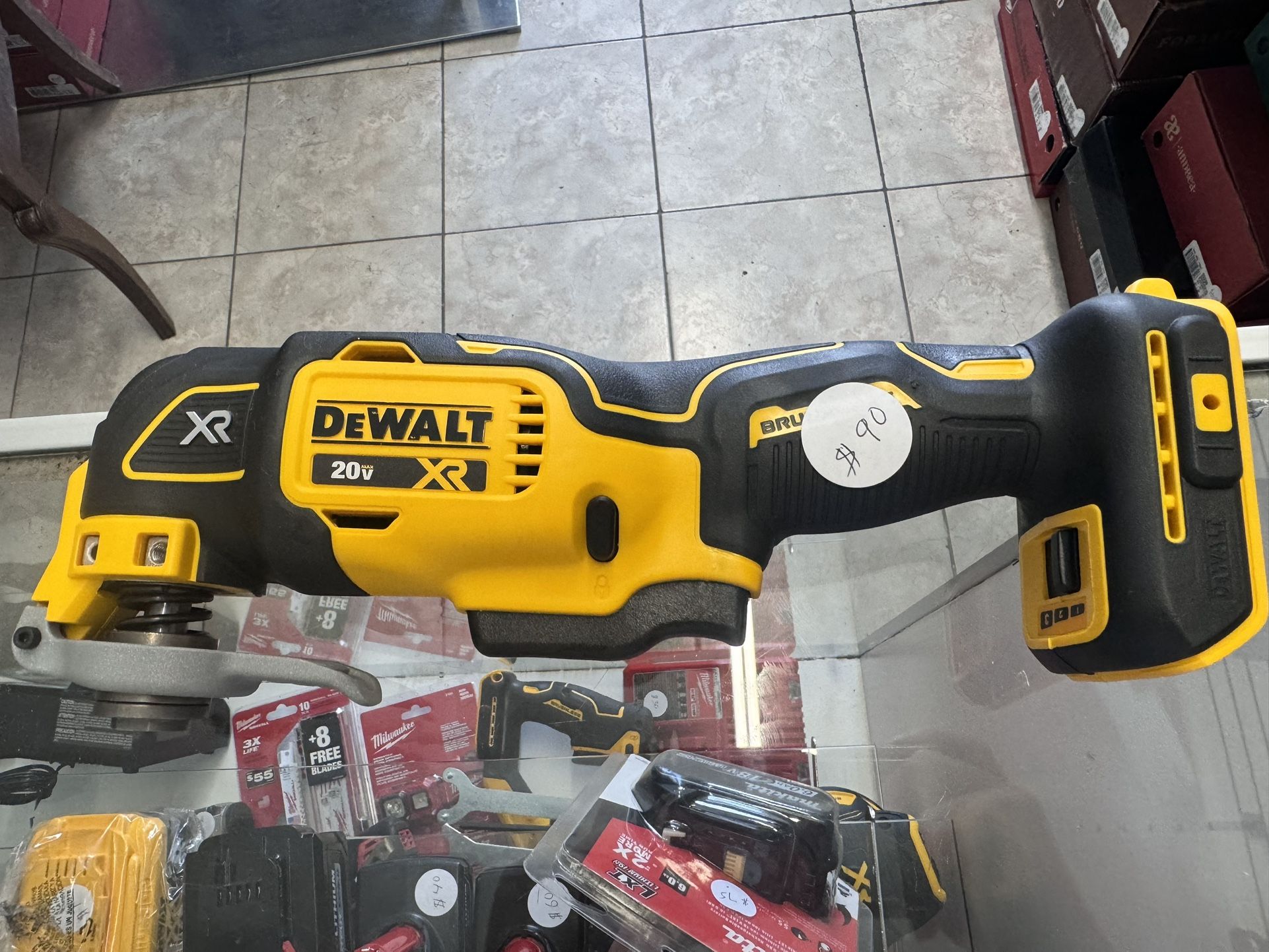 Dewalt Oscillation
