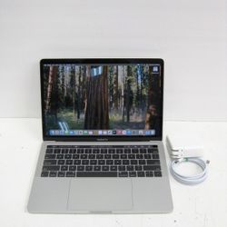 2018 Apple MacBook Pro 13 inch Laptop 2.3GHz i5 8GB 256GB TouchBar