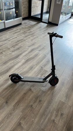 Ladped Electric Scooter *NEW* (3027)