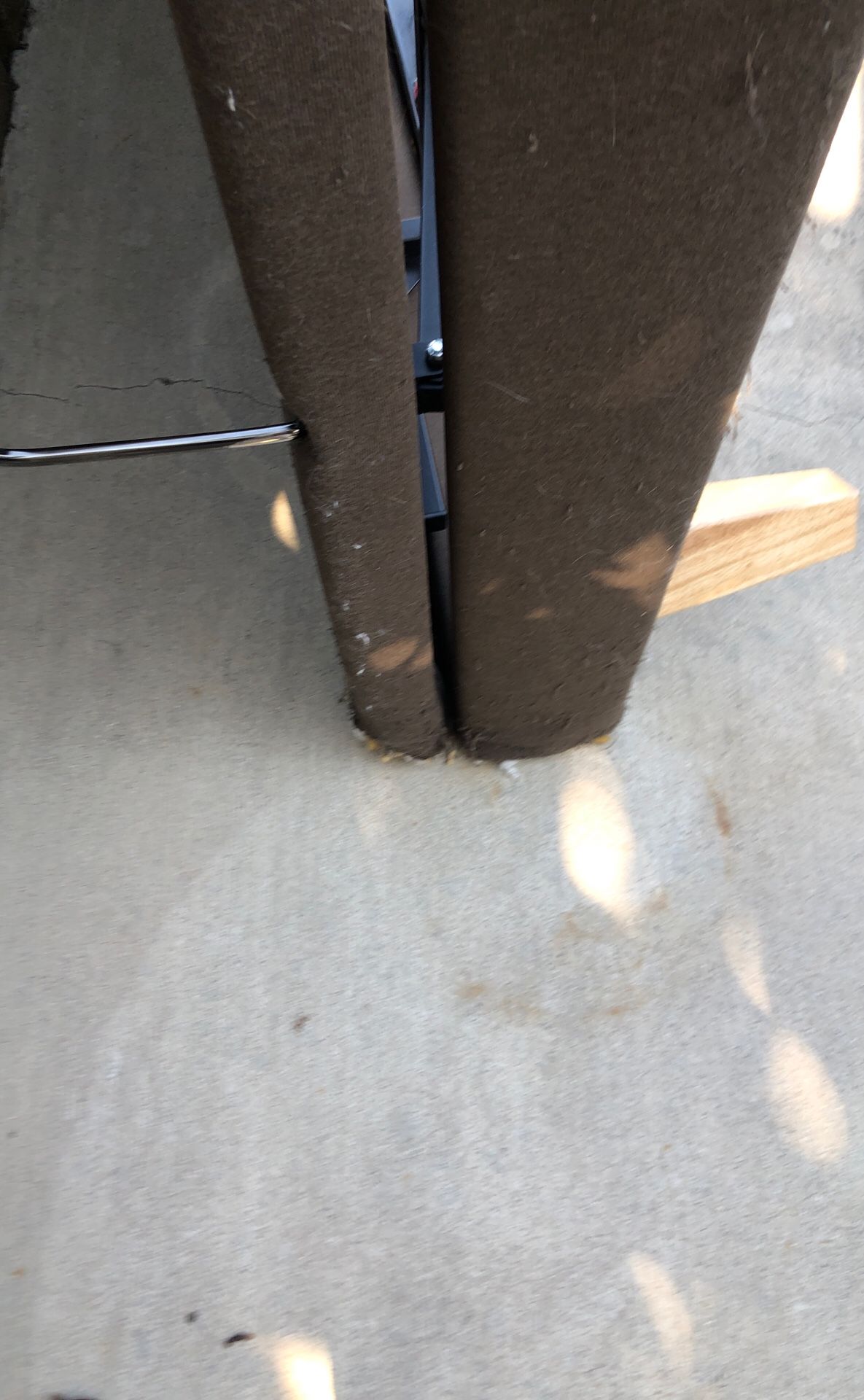 Ruoey lung bed frame for pickup for Sale in Westminster, CA - OfferUp