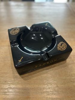 Padrón Cigars Collectible Black Ceramic Ashtray - 8.5” Square - Excellent Condition